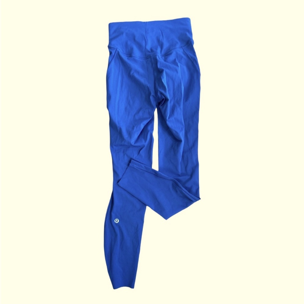 Lululemon Base Pace High-Rise Running Tight 25"
Psychic Royal Blue Size 4